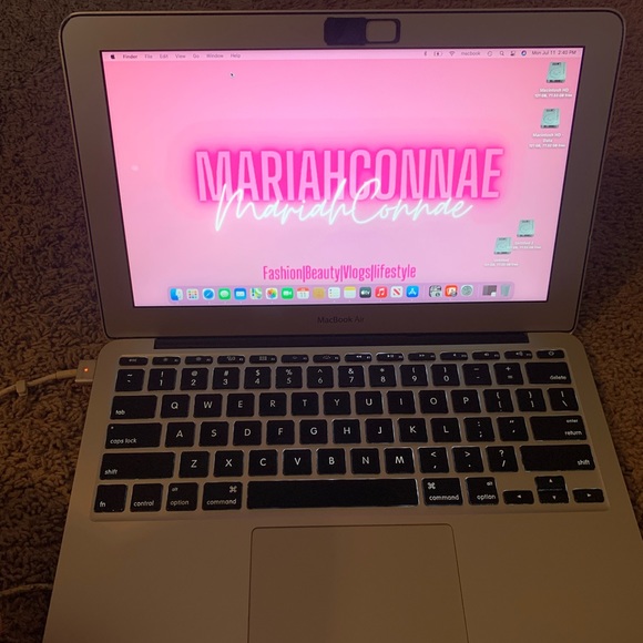 Apple MacBook Air I’m willing to negotiate